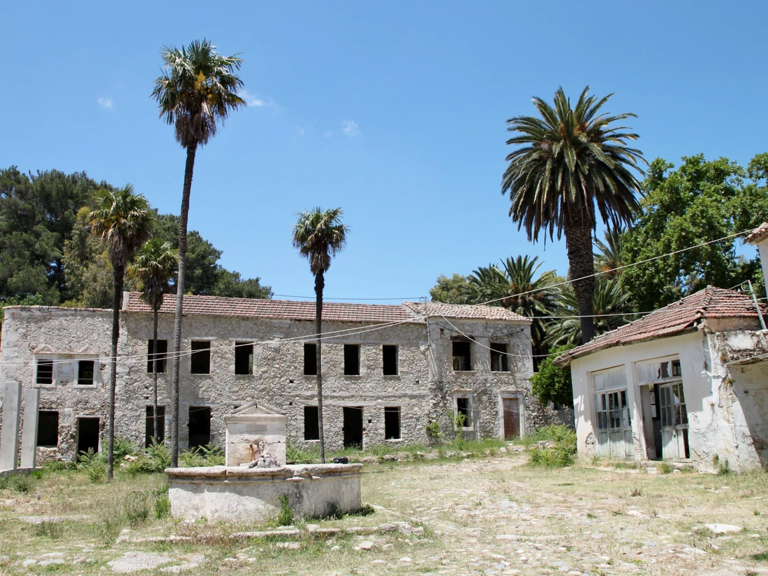 discover crete