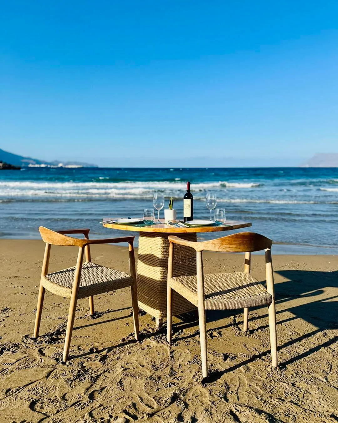 Molos Beach Restaurant-Bar: Fine Dining in Kissamos