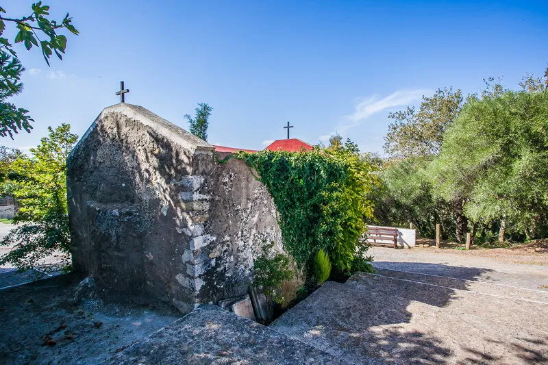 If You Want to Try Snails, Head to Archontiko!