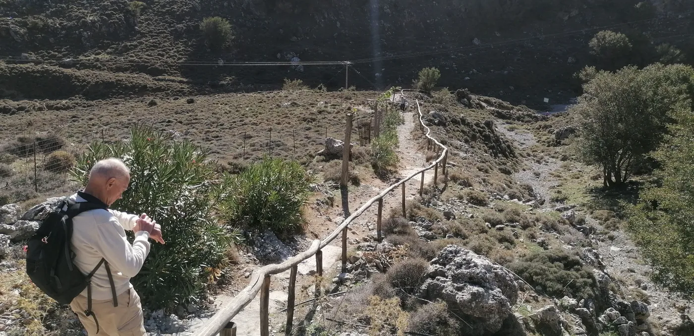 Exploring Creta: Soft Hiking