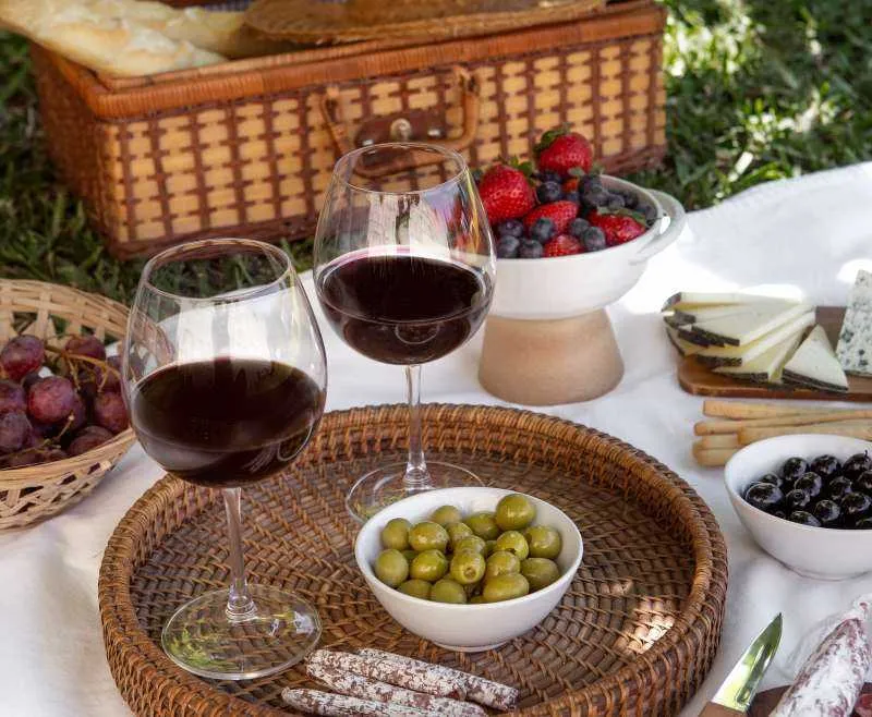 Nektaria’s Kitchen: Local wine tasting and Cretan cooking lessons in Kavousi