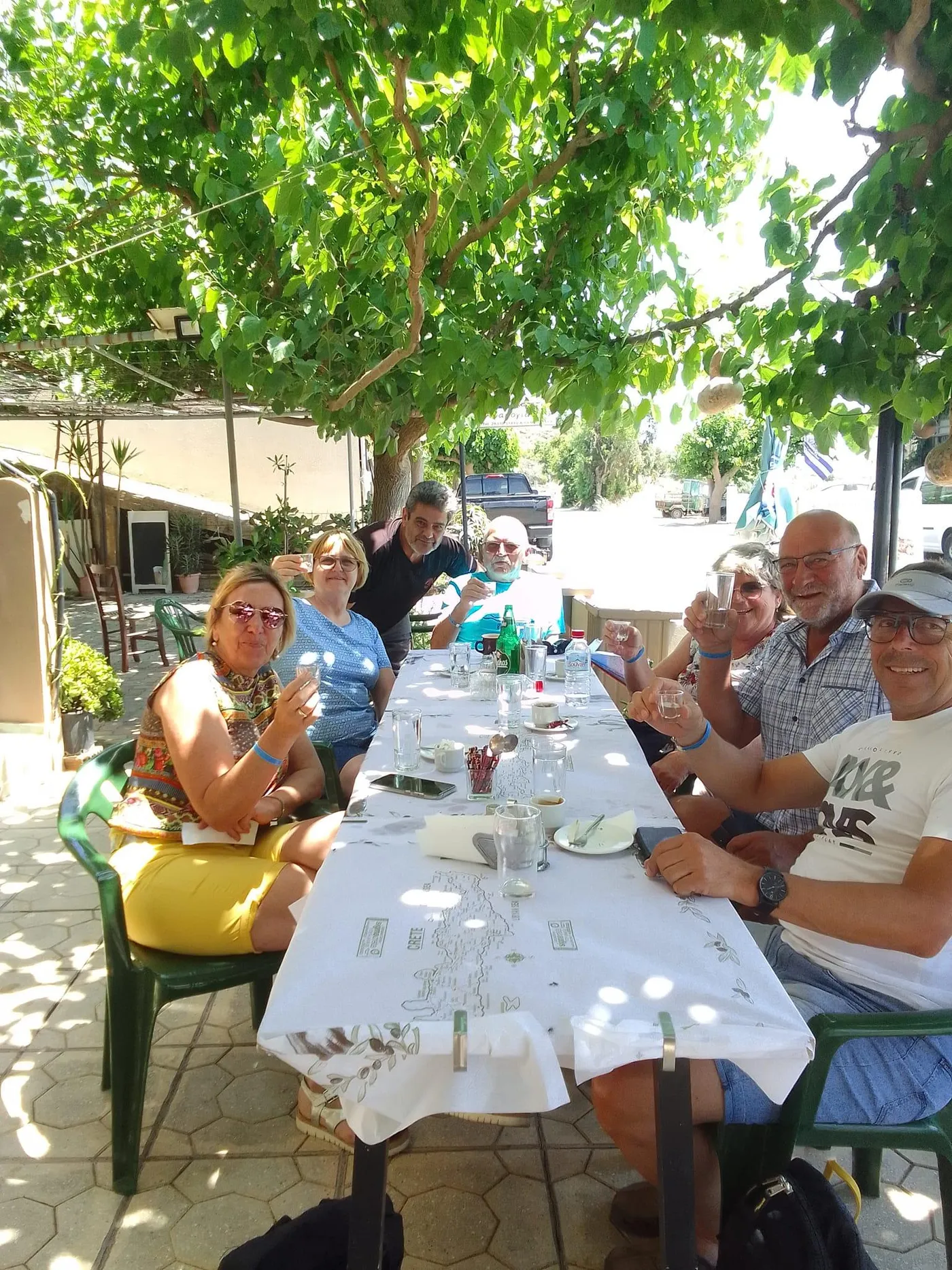 Adamogiannis Tavern: For the Best Fries, Head to Nithavri in Amari!