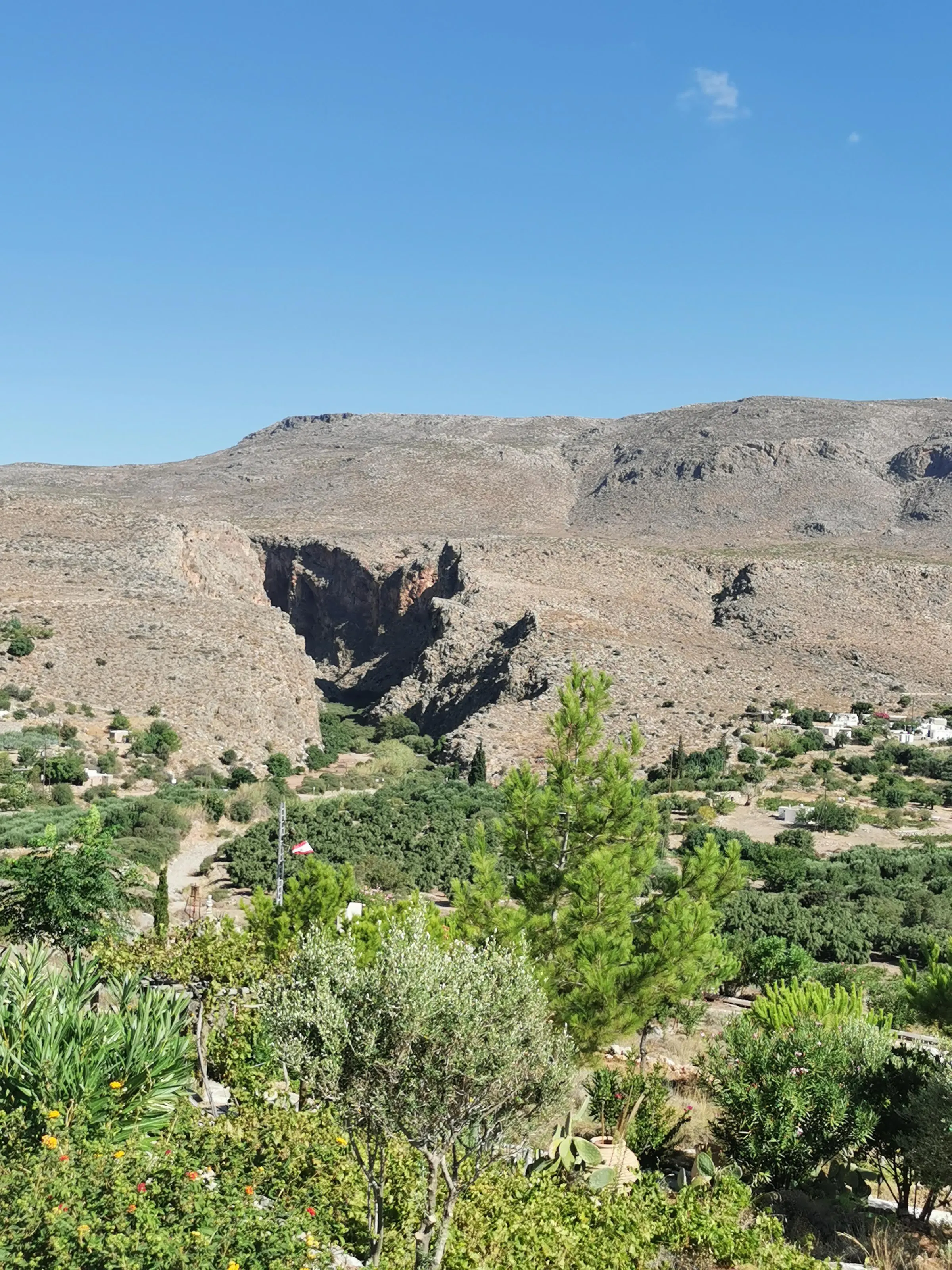 Adventure and Culture in Zakros!