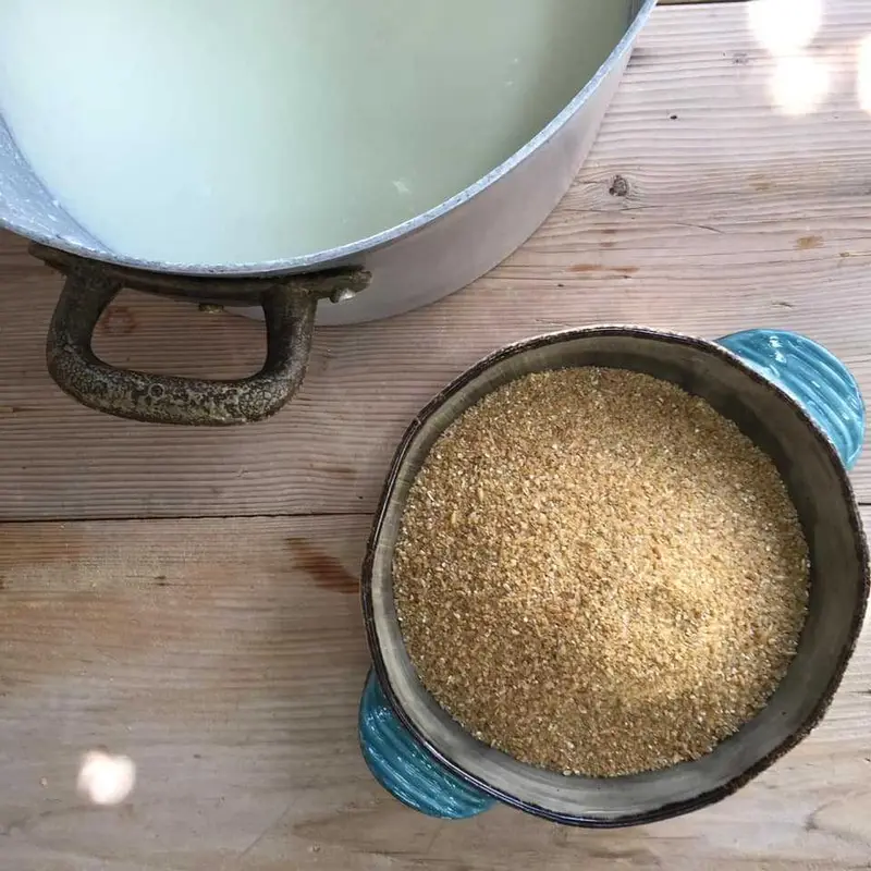 Xinochondros: Sour Bulgur Pasta