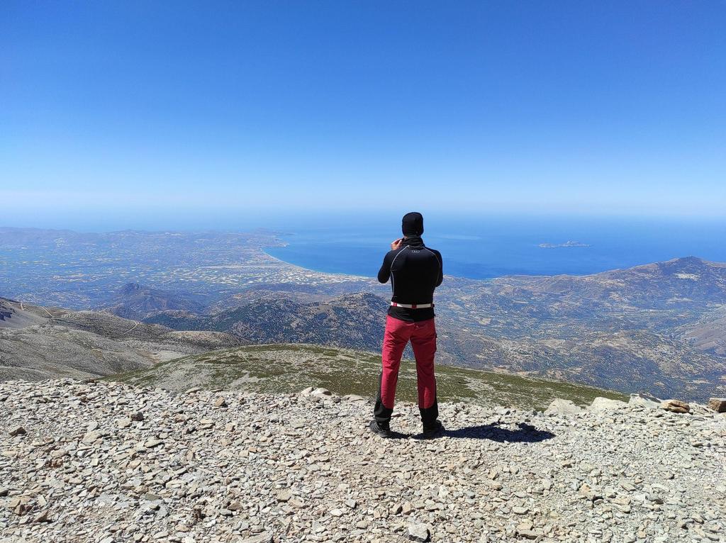 Explor.gr: Summiting the Highest Peak of Crete