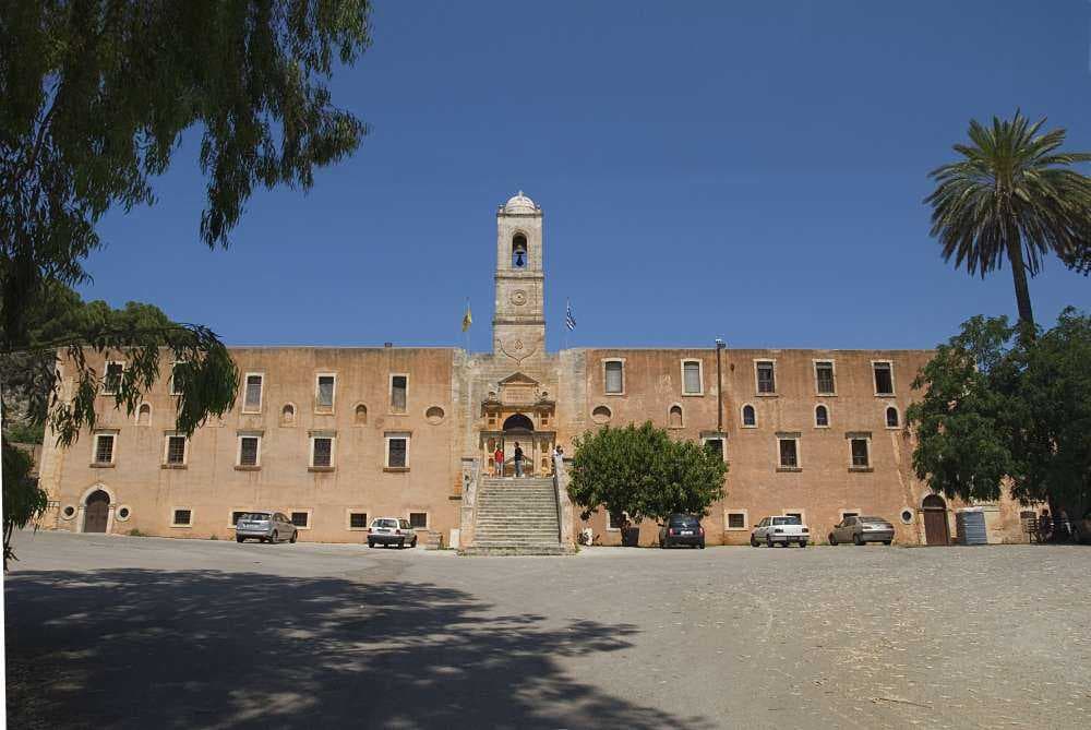 Agia Triada Tzagarolon: The Monks' Winery