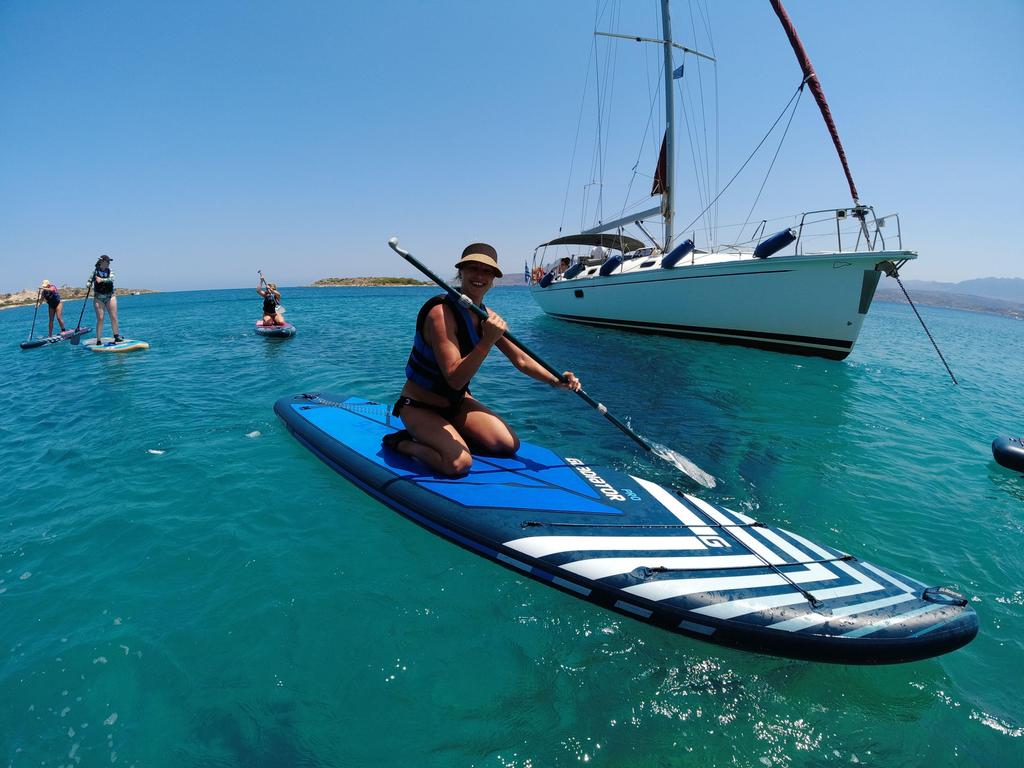 SUP in Crete: Stand Up Paddling & Multiple Surprises Tour στα Χανιά