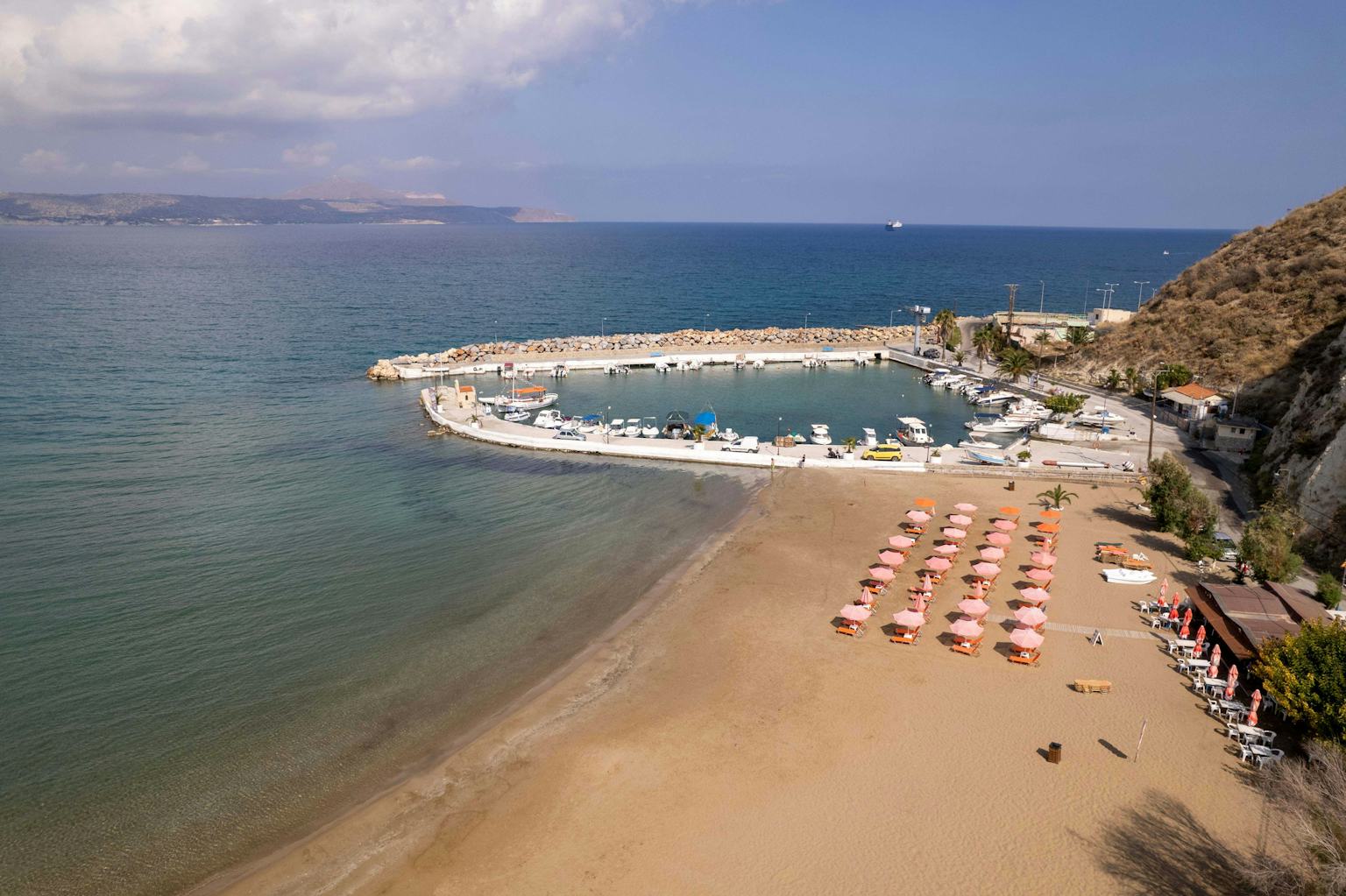 Sea Kayaking at a Magical Beach in Apokoronas: Kalyves!