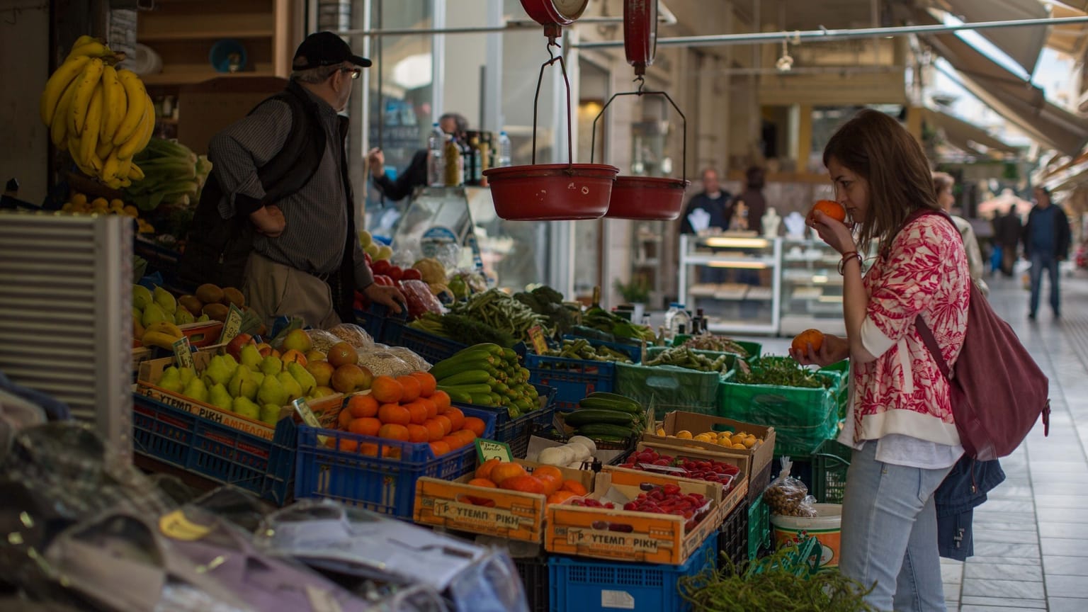 1866 Street: Heraklion's Traditional Market