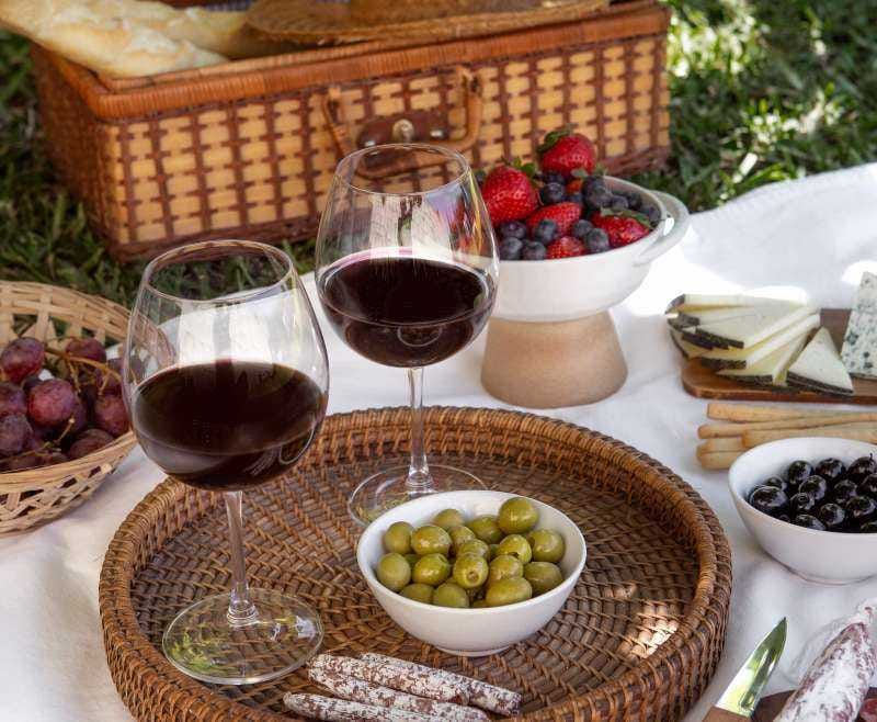 Nektaria’s Kitchen: Local wine tasting and Cretan cooking lessons