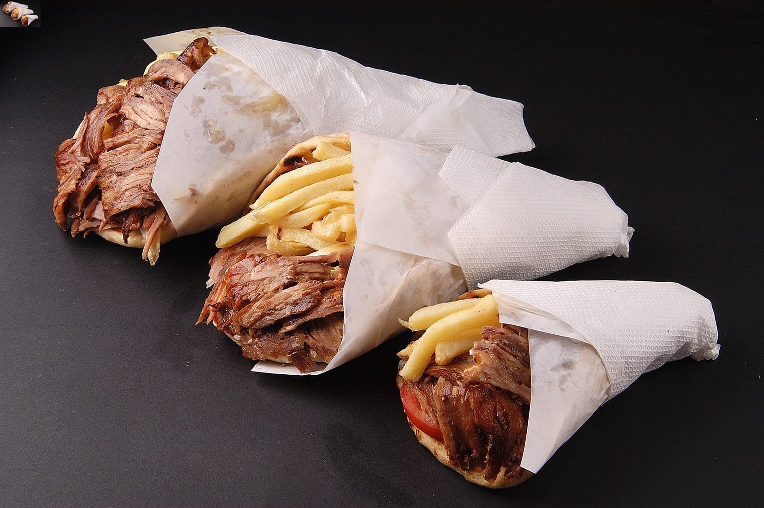 Cine Gyros: The souvlaki with the best ingredients!