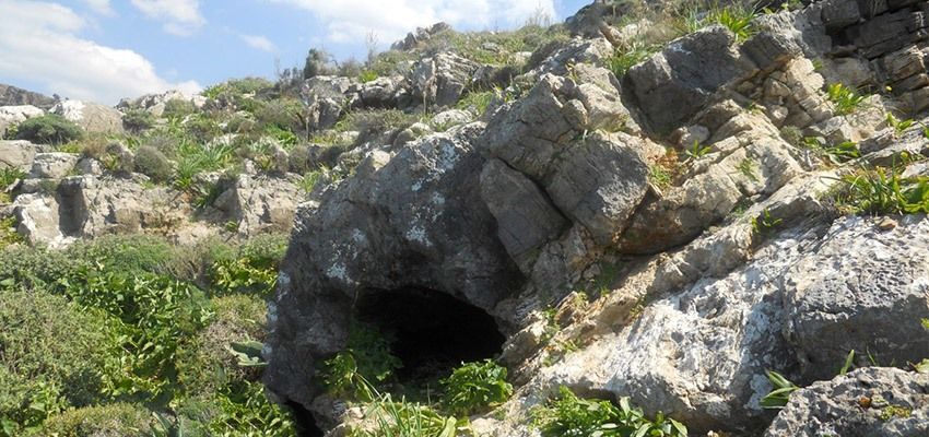 Theriospilios Cave