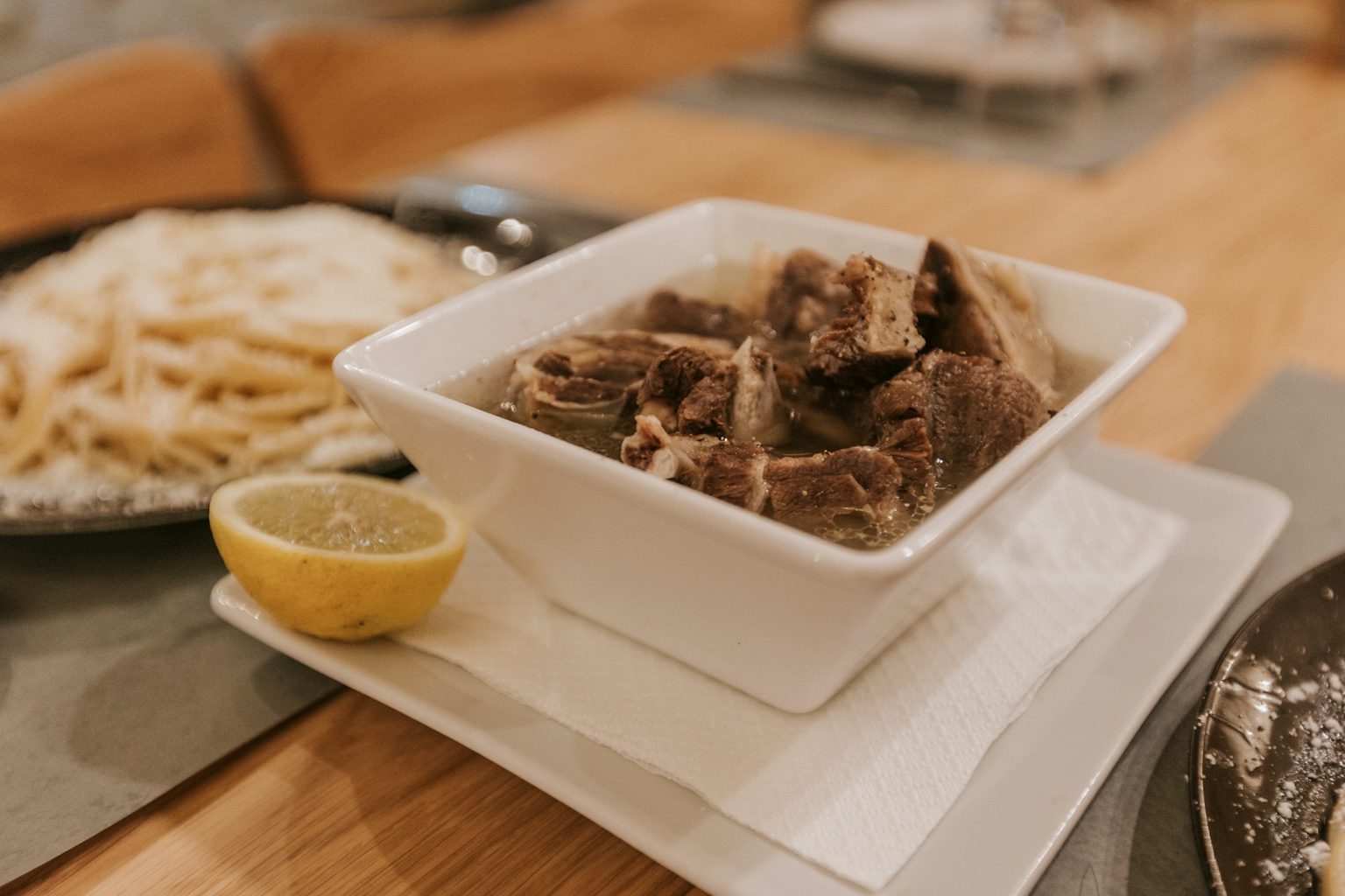 Arismari and Varsamo: Traditional Cretan cuisine with love and passion!