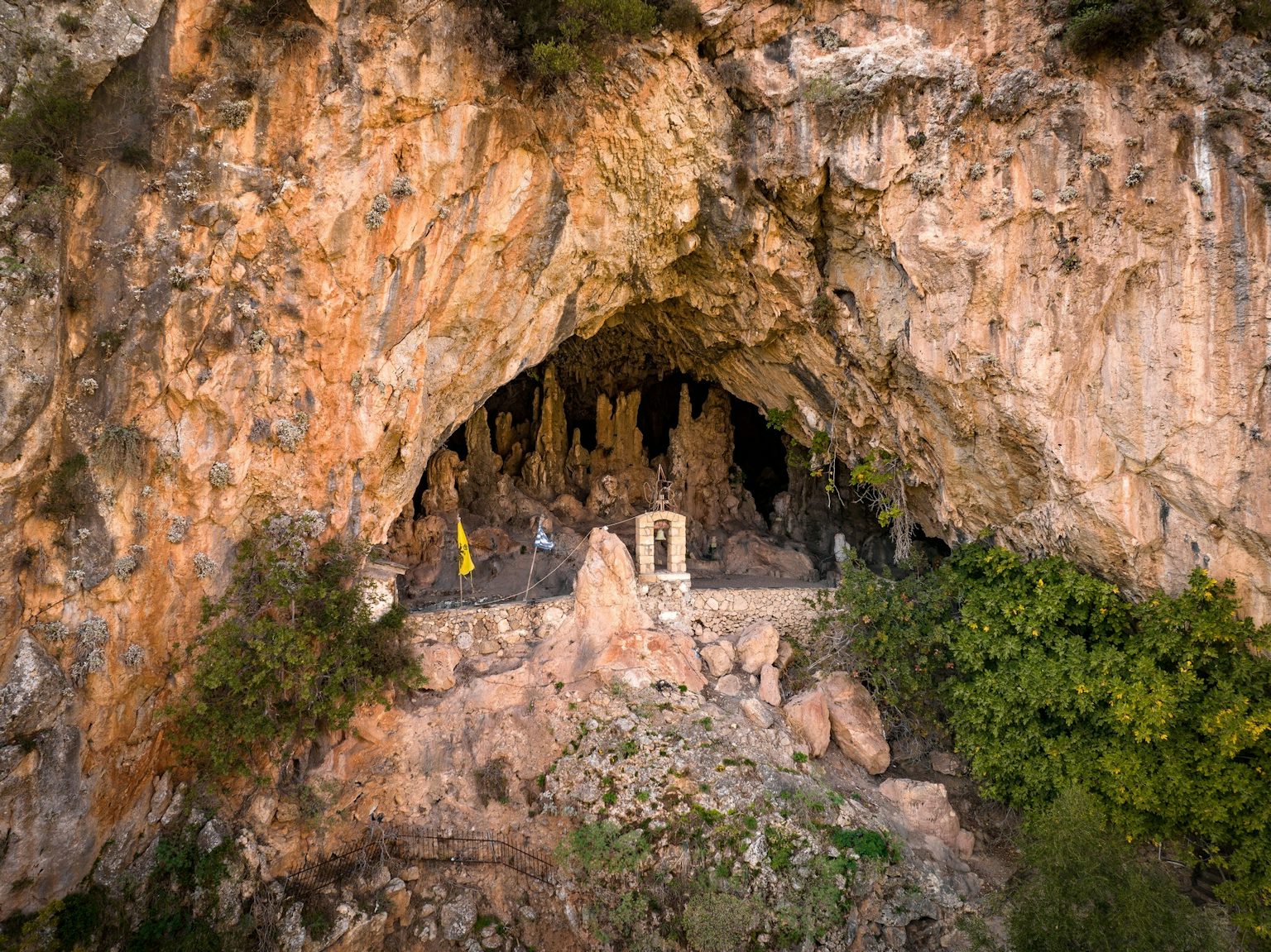Agia Sofia Cave: legends and myths
