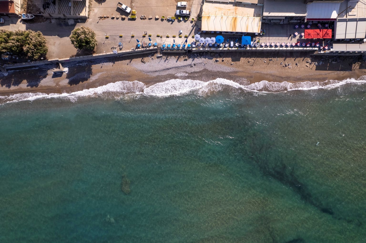 Livadia Beach: Expansive Sands Adjacent to the Stadium