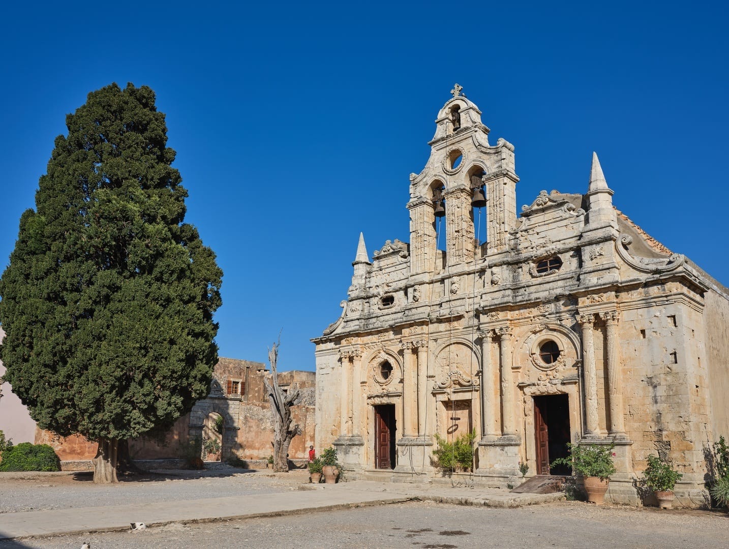 A Day Trip to Margarites and Arkadi Monastery